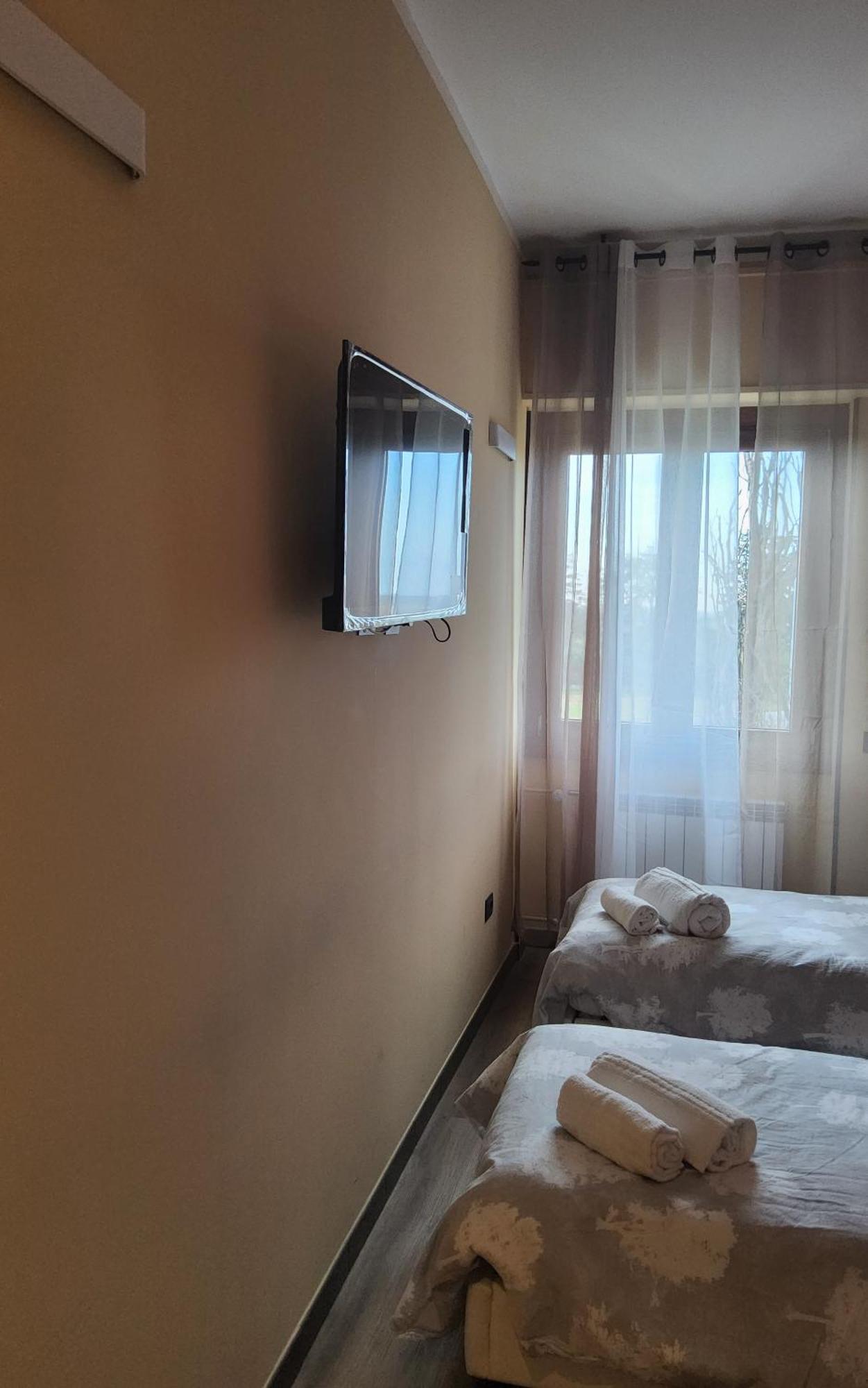 Hotel Bijoux Pozzolo Formigaro Habitación foto